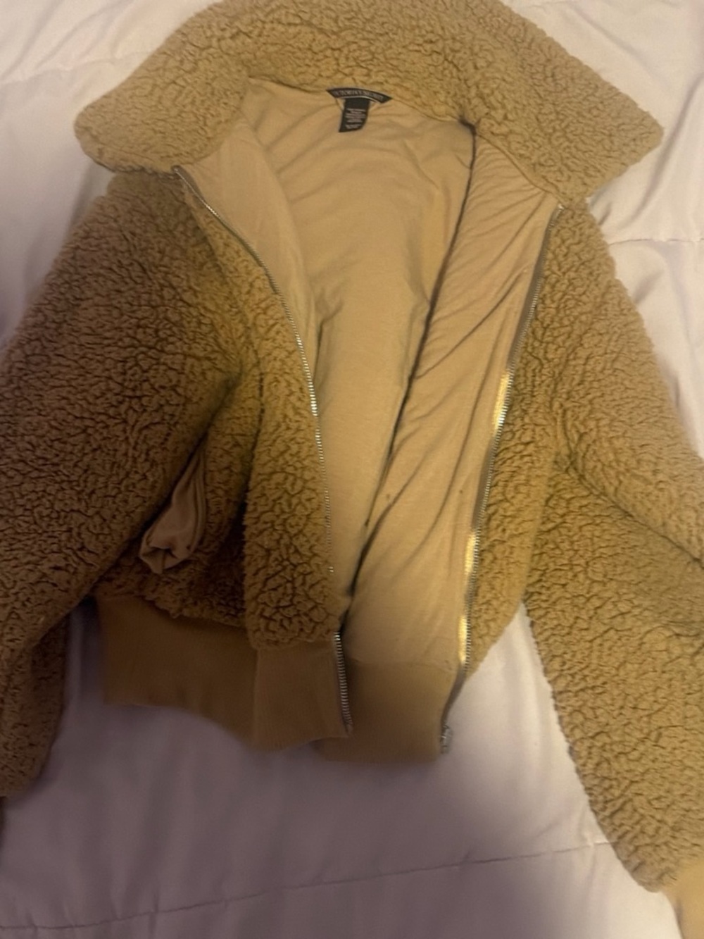 Teddy Fleece Victoria’s Secret Sherpa jacket in camel color